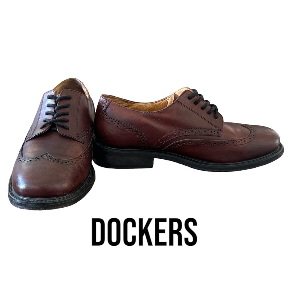Dockers Men's Brown Wingtip Oxfords